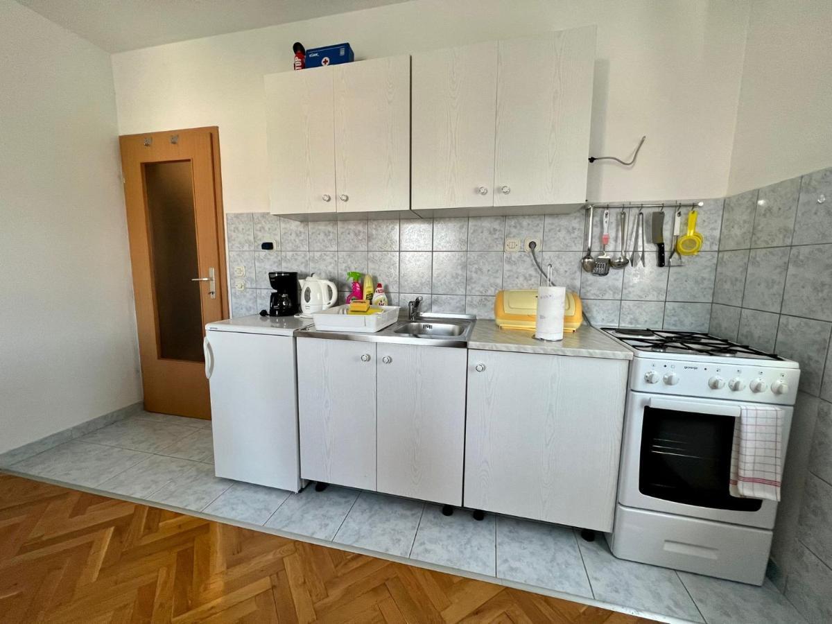 Apartment Troisa Kaštela 外观 照片