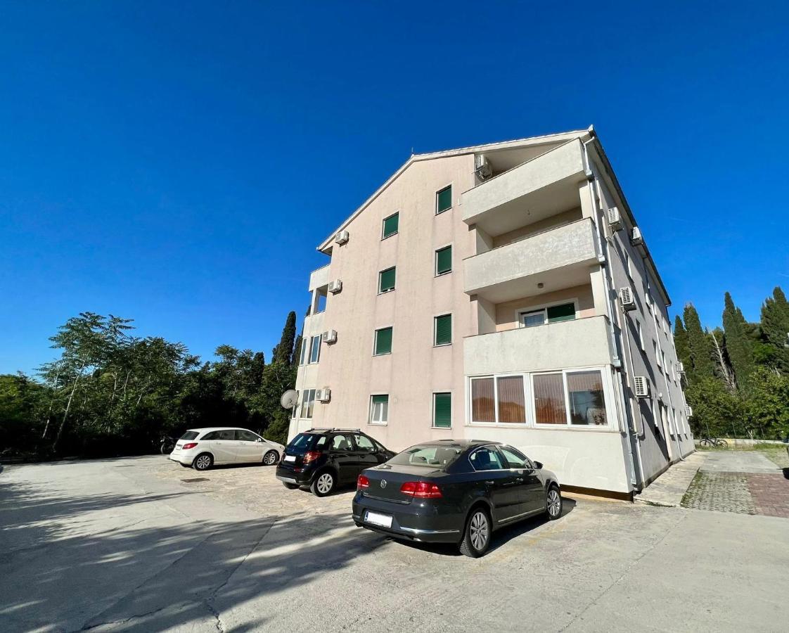 Apartment Troisa Kaštela 外观 照片